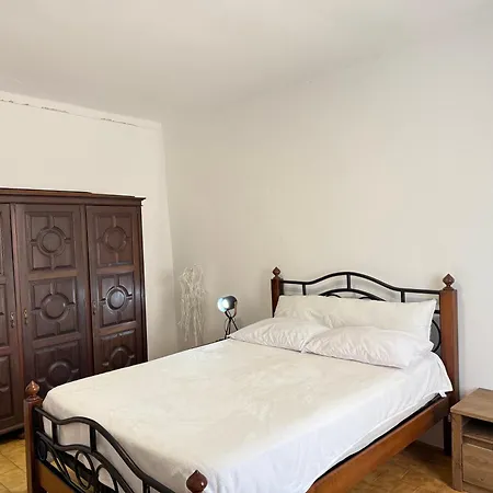 Casa D'olivia בית הארחה קראפטיירה